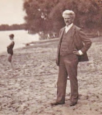 Rumpler im Strandbad
